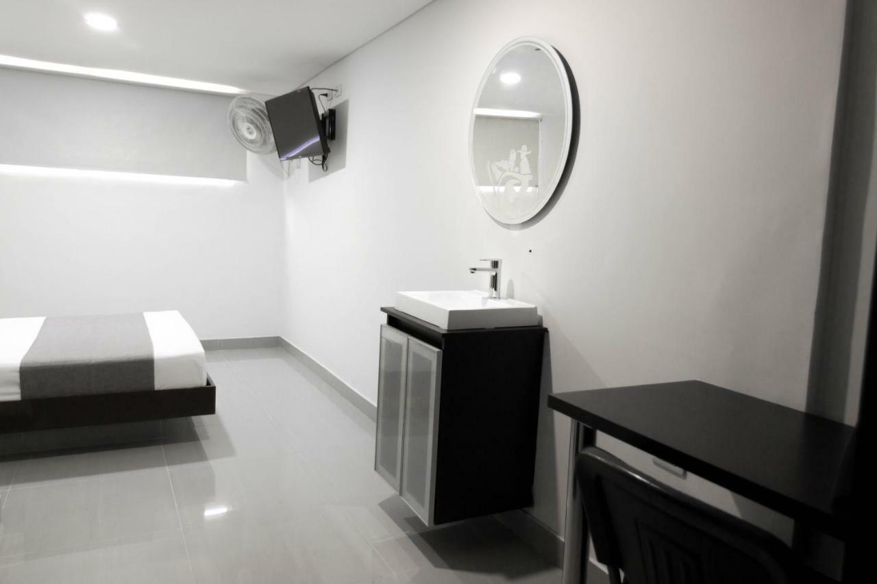 3H Hotel Centro Historico Medellín Kültér fotó